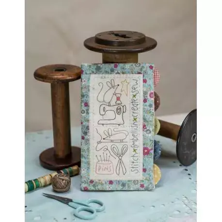 Sewing Mouse Needle-book - Cartamodello Porta Aghi a Libretto di Natalie Bird, The BirdHouse | Offerta speciale