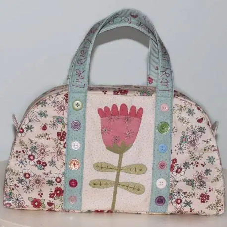 Aggiungi al carrello | Eva Zip Tote - Cartamodello Borsa con Zip, The BirdHouse by Natalie Bird