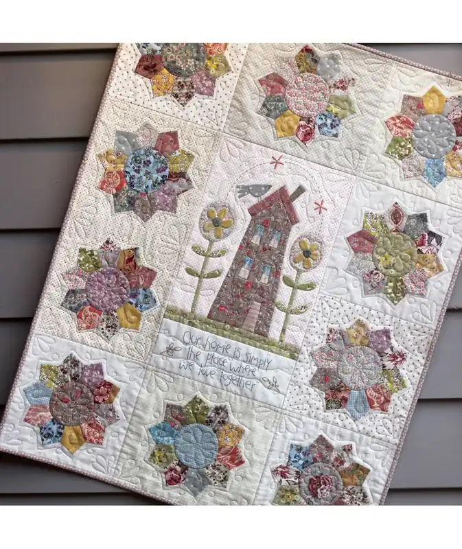 Nuovo lancio - Our Home - Cartamodello Quilt per la Casa in Applique da 30x38 pollici, The BirdHouse by Natalie Bird