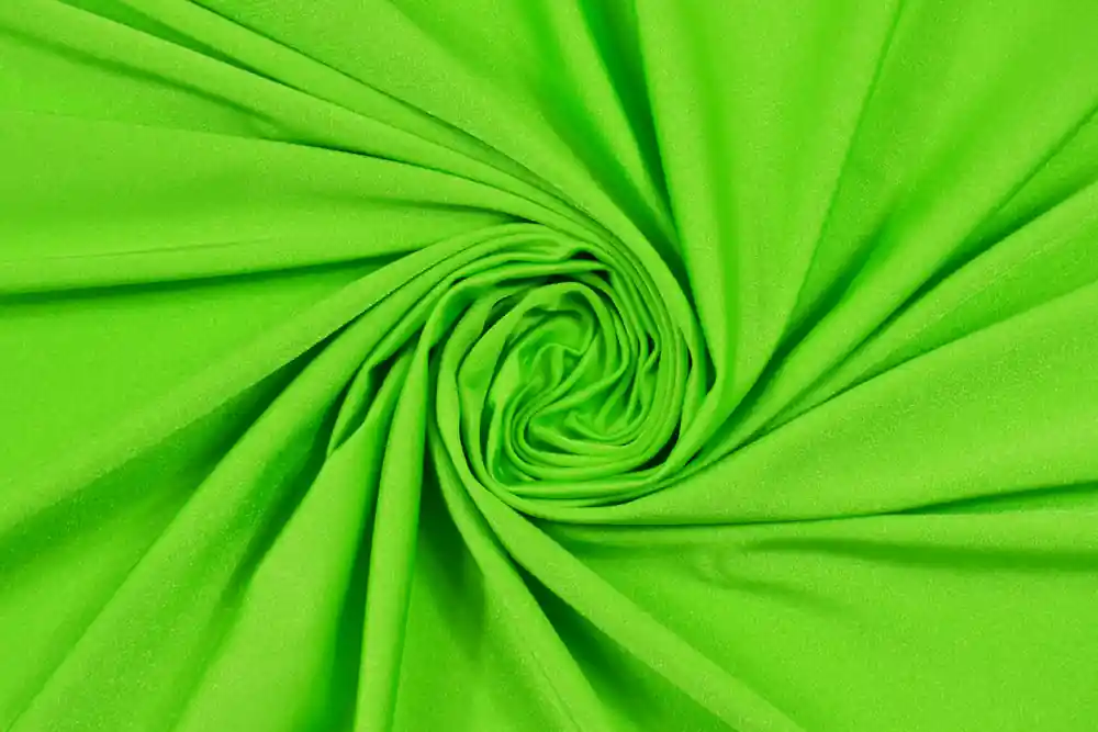 Ultime unità | LYCRA LUCIDA VERDE CHIARO 320g