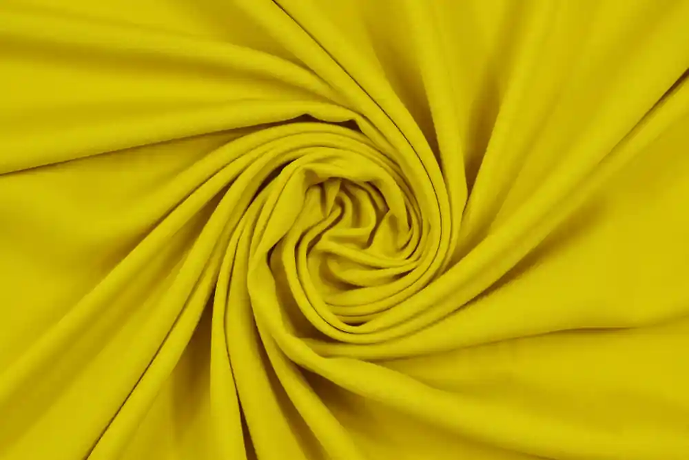 Scampolo 300x 147cm di Viscosa giallo senape - Consegna veloce