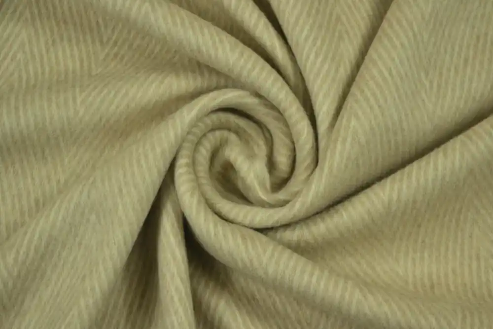 Scampolo 300x158cm di LANA MISTO ALPACA SPINATO BEIGE/MARRONE CHIARO - Prezzo ridotto