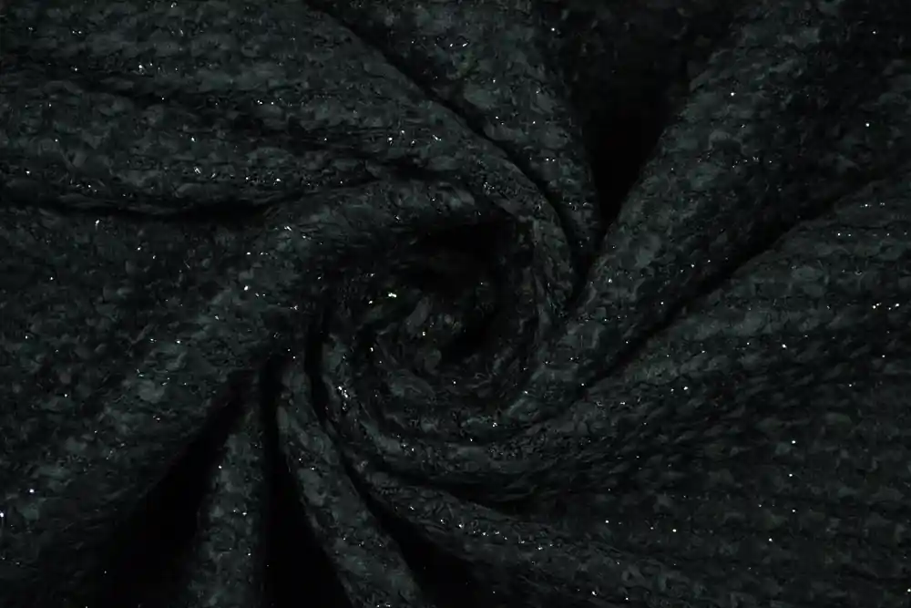 Solo pochi pezzi - Scampolo 300x150cm di Misto lana nera con trecce in rilievo e lurex argento