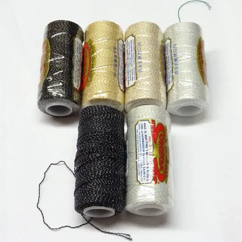 Metallic omega n°3 mt 180, 90%nylon-10%poliestere metallizzato, vari colori - Solo oggi