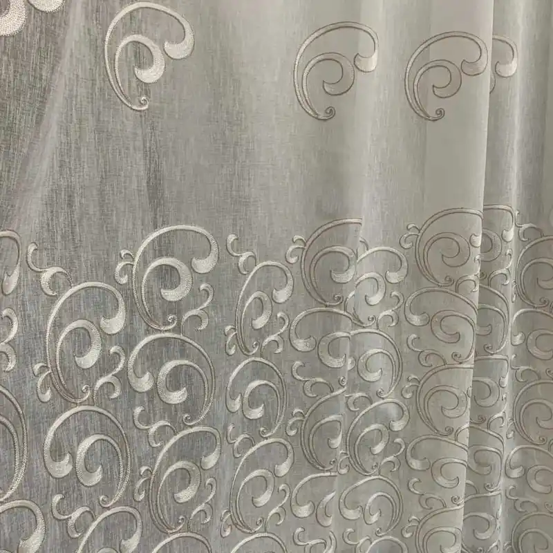 Tessuto Tenda Ghirigori Ricamati 400x300 Cm - Acquista ora