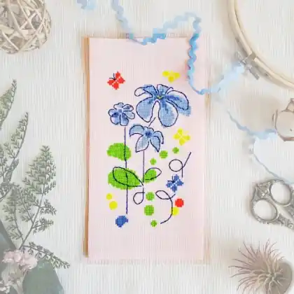 Blue flowers | Acquista oggi