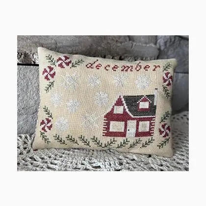 Acquista online | December Cottage